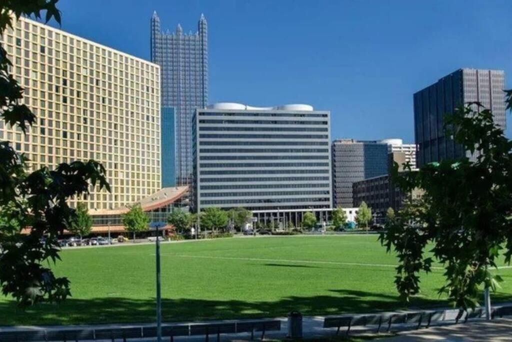 Sweeping Stadium Views Wonderfully Located 24-7 Parking Gym Lounge 피츠버그 외부 사진